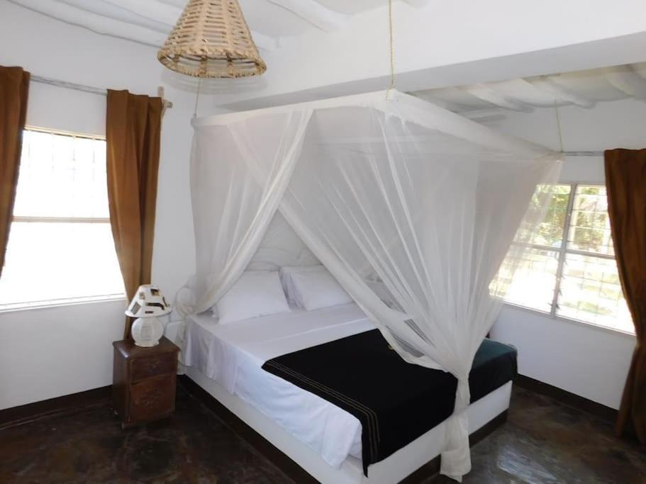 Holiday Home In Malindi Mambrui Bagian luar foto