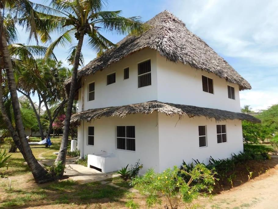 Holiday Home In Malindi Mambrui Bagian luar foto